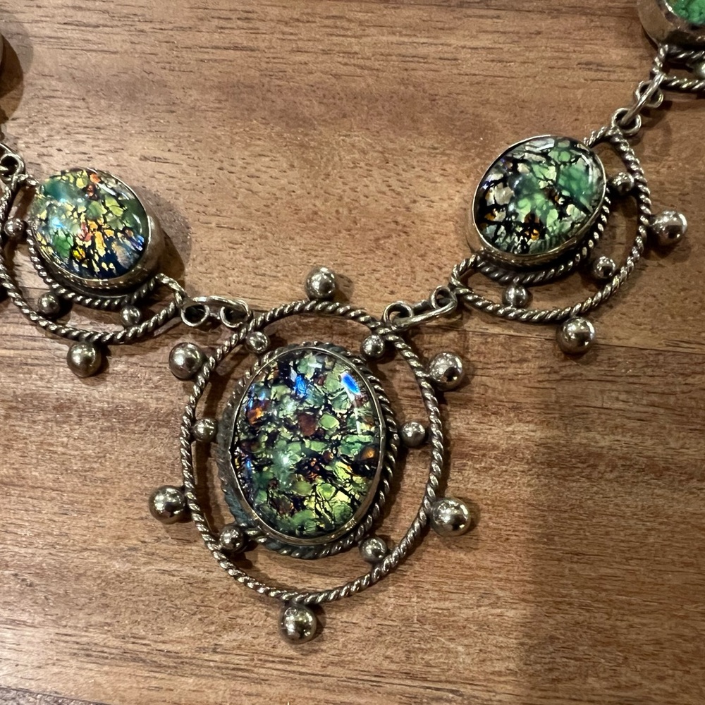 Vintage 1970ies Silver and Green Statement Necklace - Picture 2 of 5